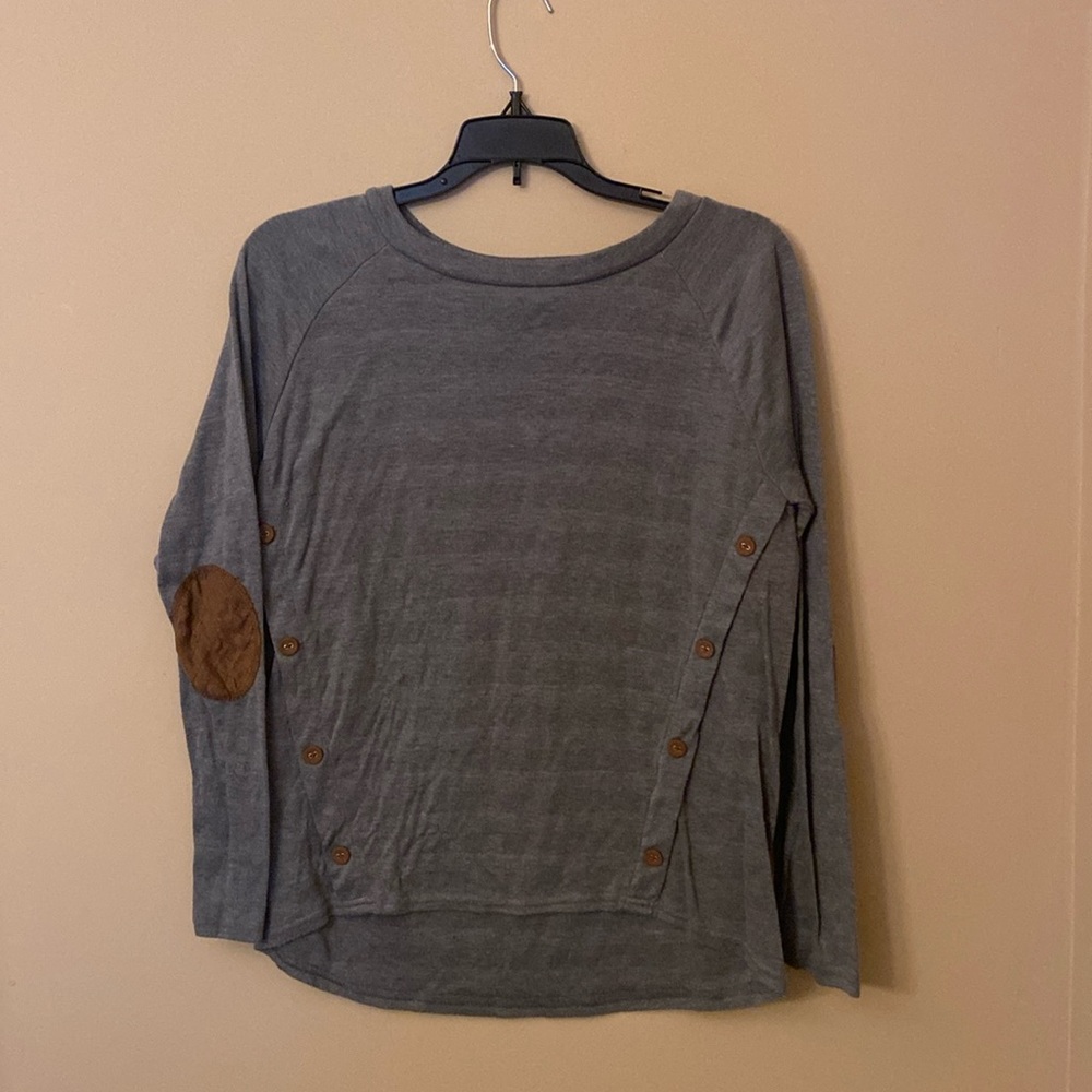 Gray Long Sleeve Top w Elbow Patched - M